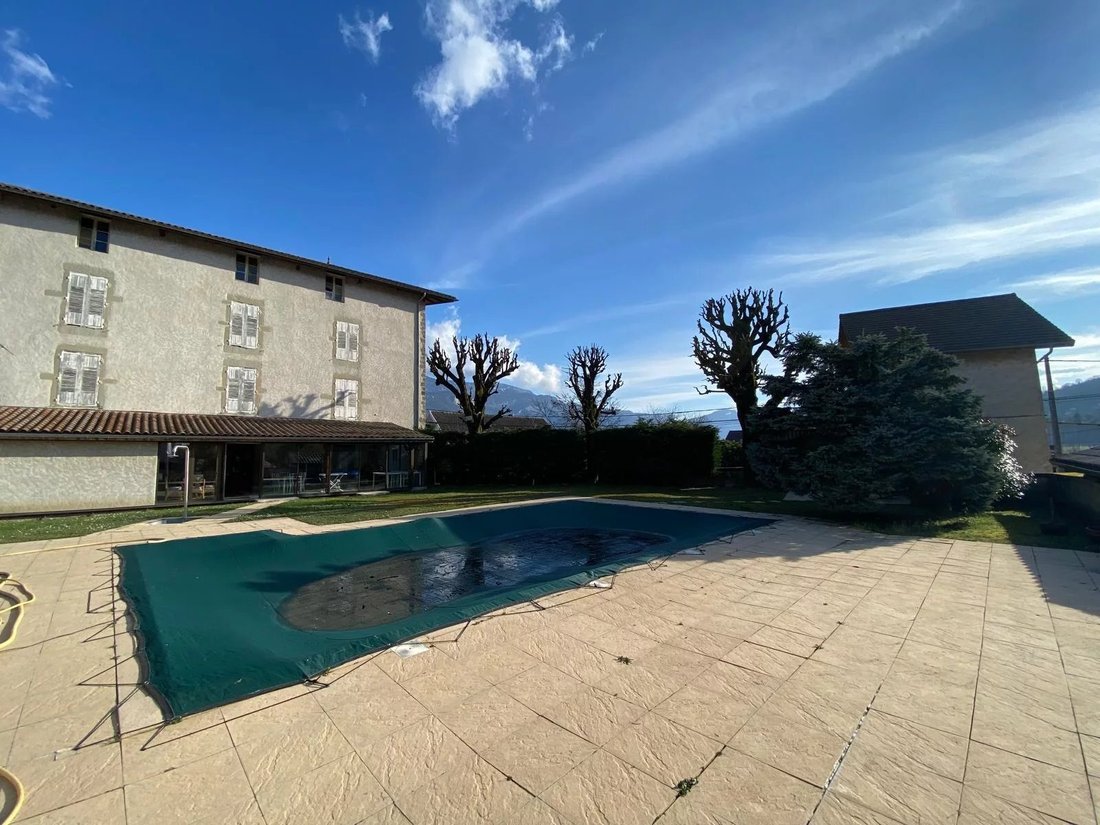 Estate in Plaine et Coteaux, Tullins, France 4 - 13638773
