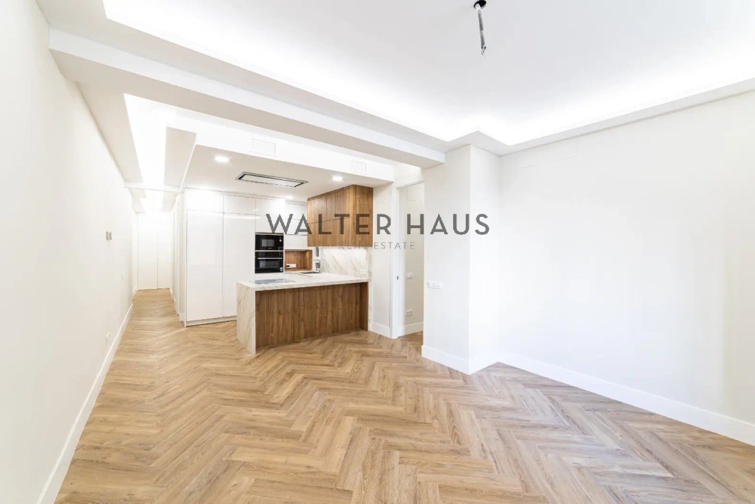 Apartment in Centro, Madrid, Spain 2 - 17332301