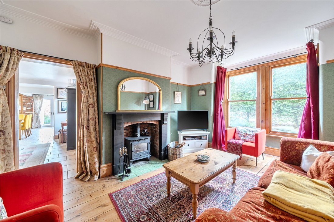 House in Yeovil, England 2 - 17331678