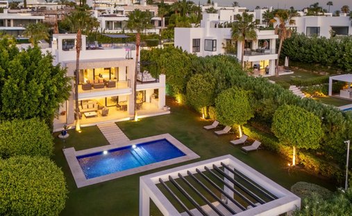 Villa in Nueva Andalucia, Marbella, Spain 1