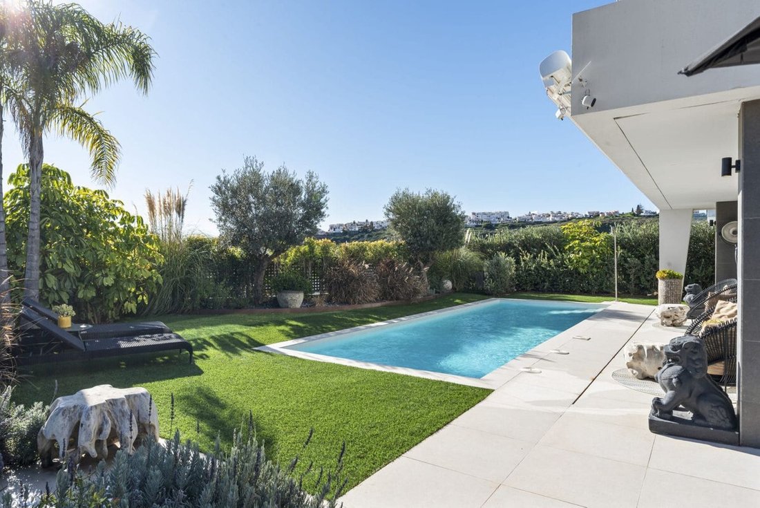 Villa in Manilva, Andalusia, Spain 2 - 17331684