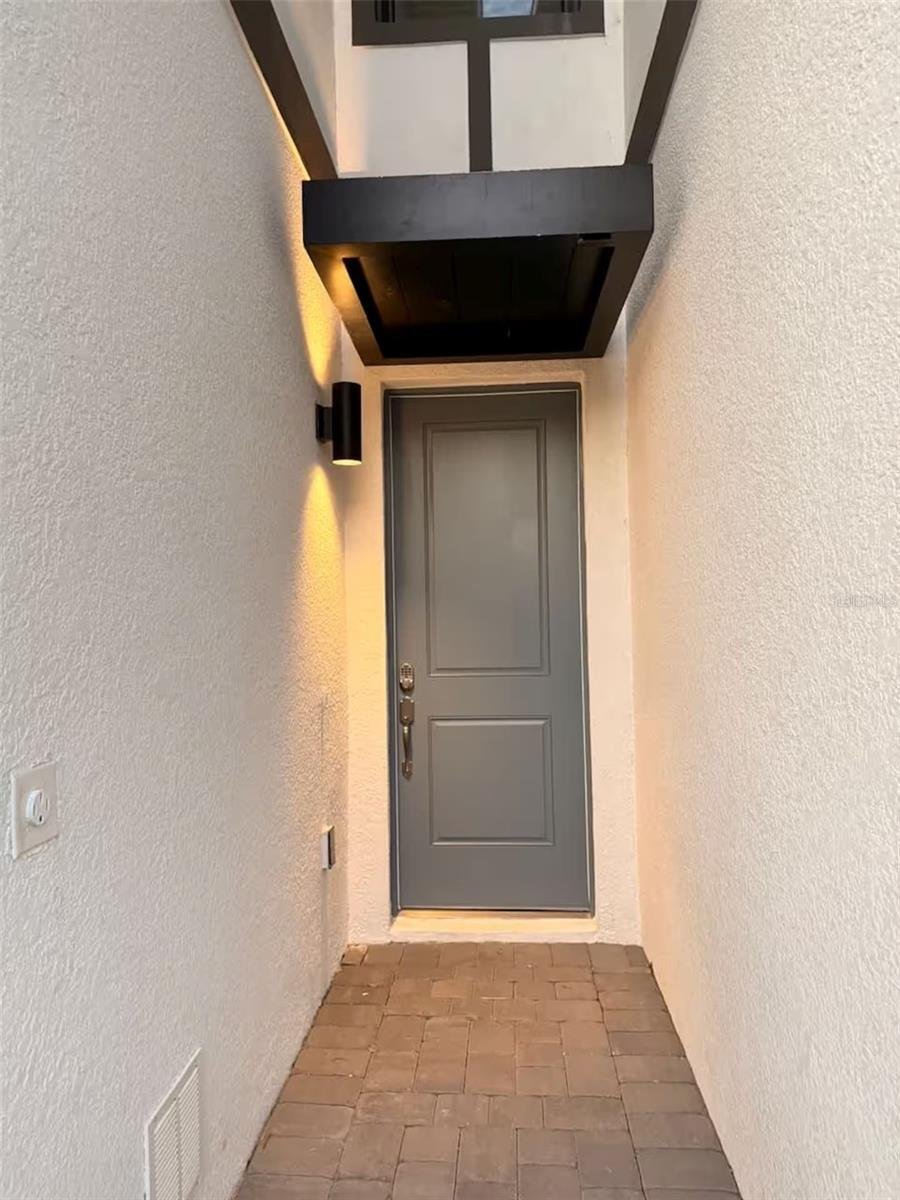 Townhouse in Orlando, Florida, United States 3 - 17302057