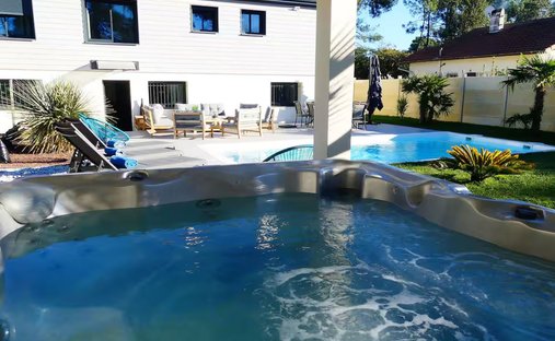 House in Biscarrosse, Nouvelle-Aquitaine, France 1