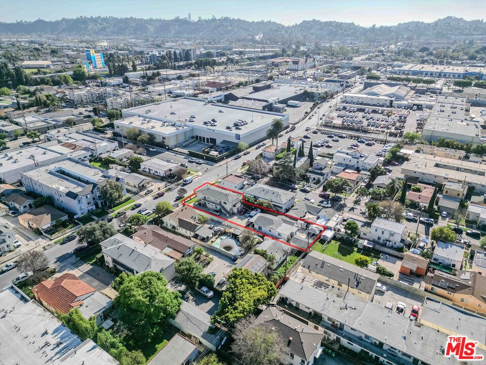 Los Angeles, California, United States 1 - 17331549