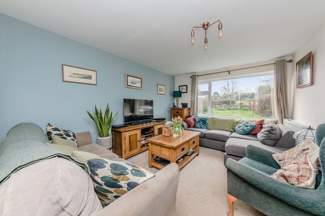 Bungalow in Rodmell, England 2 - 17332305