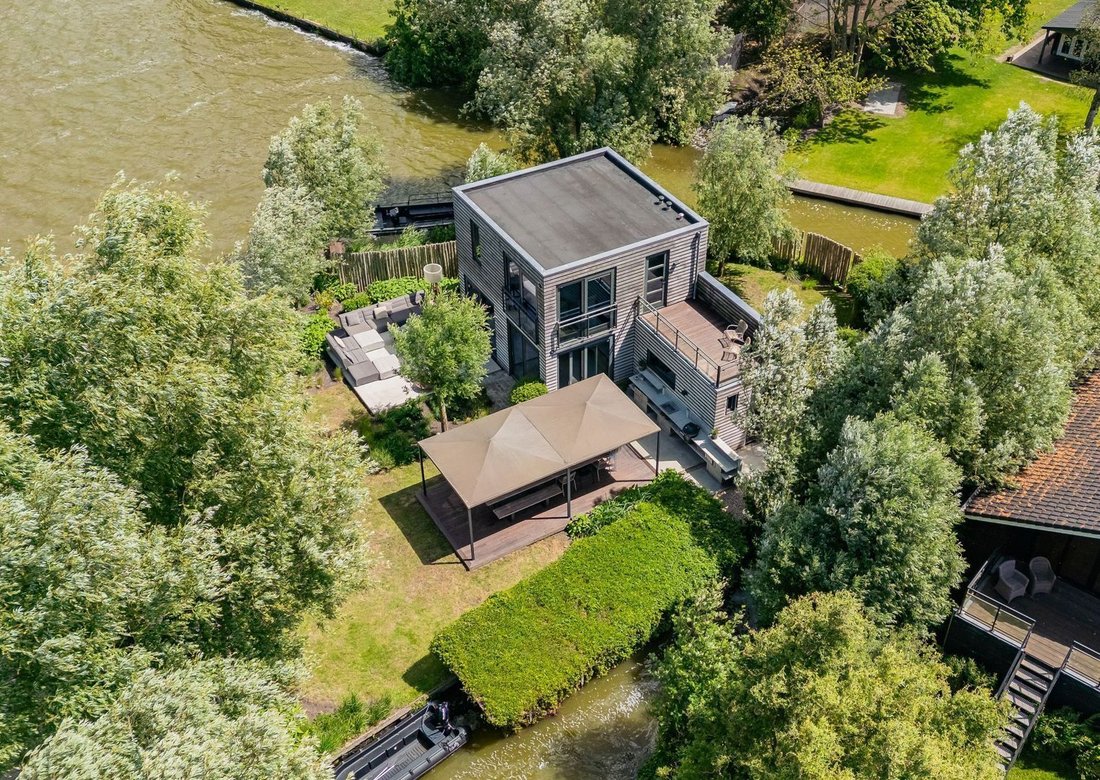 Villa in Ter Aar, South Holland, Netherlands 2 - 17331878