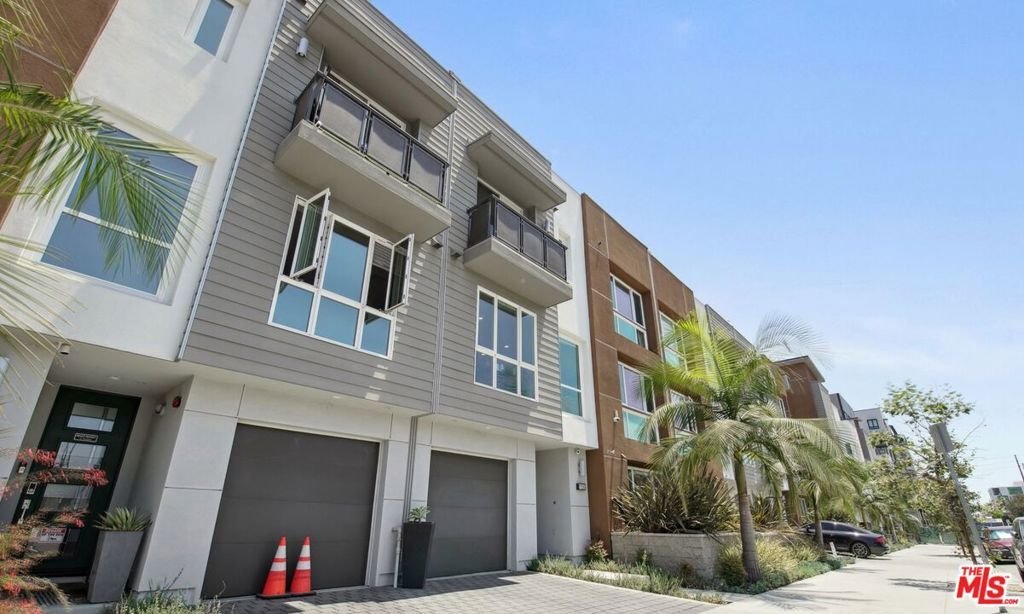 House in Los Angeles, California, United States 1 - 17331543