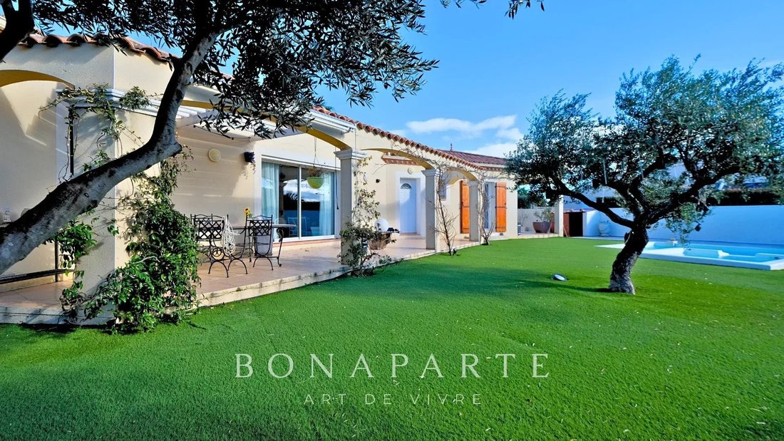 Villa in Peripherie, Serignan, France 2 - 17281291