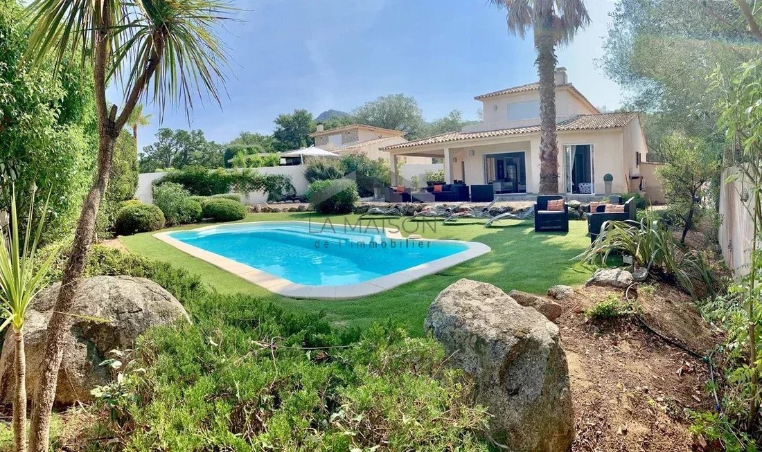 Villa in Porto-Vecchio, Corsica, France 1 - 15379630