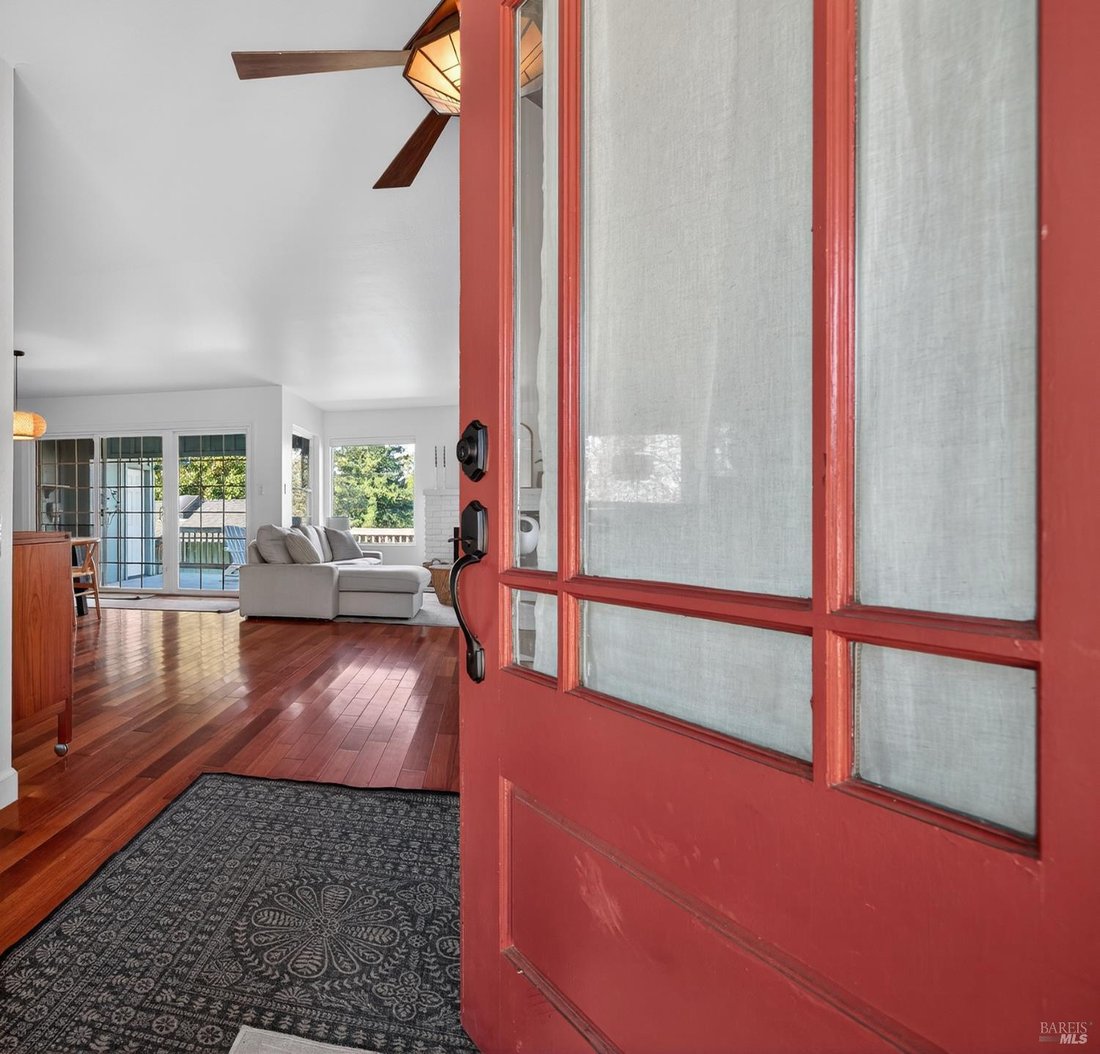 House in Petaluma, California, United States 5 - 17330879