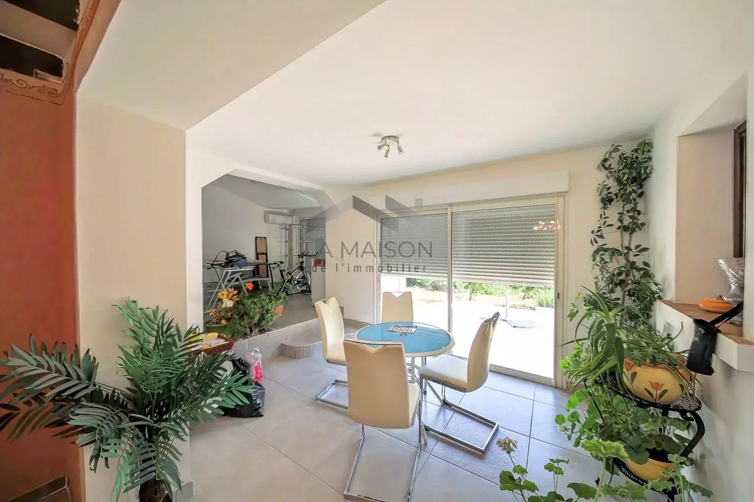 Villa in Levie, Corsica, France 5 - 16272599
