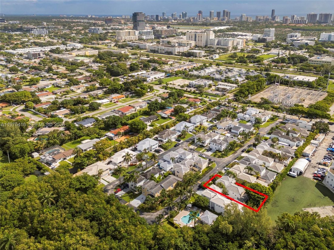 House in Aventura, Florida, United States 2 - 17331270