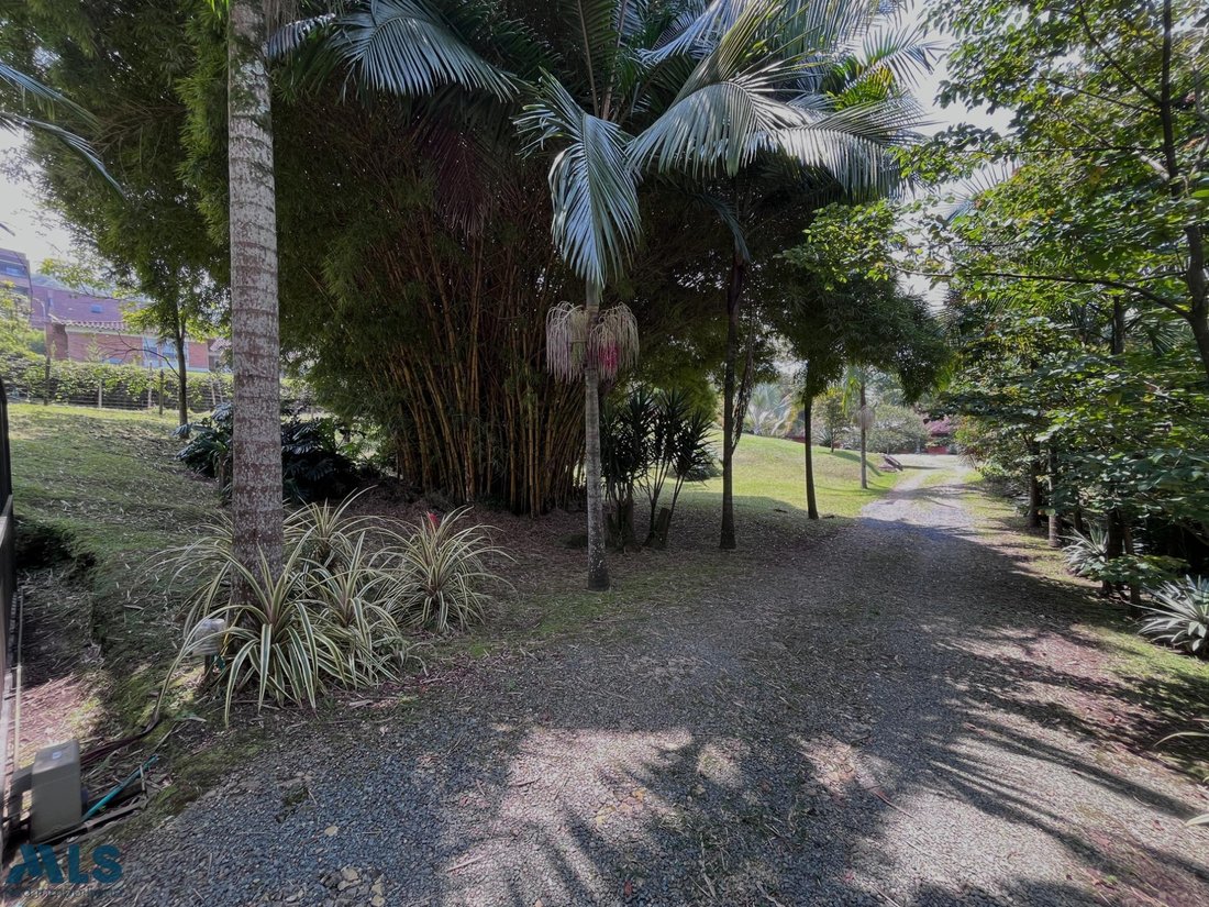 House in Envigado, Antioquia, Colombia 3 - 17332016
