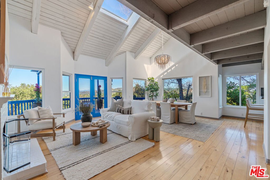 House in Topanga, California, United States 4 - 17331542