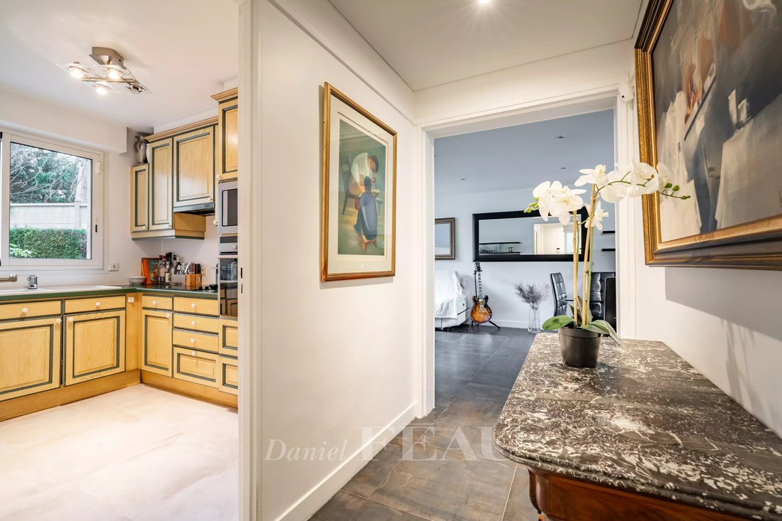 Apartment in Gérard de Nerval, Saint-Germain-en-Laye, France 3 - 17098942