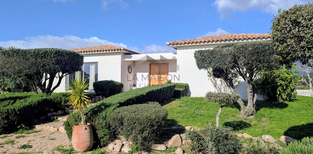 Villa in Lecci, Corsica, France 3 - 17268512
