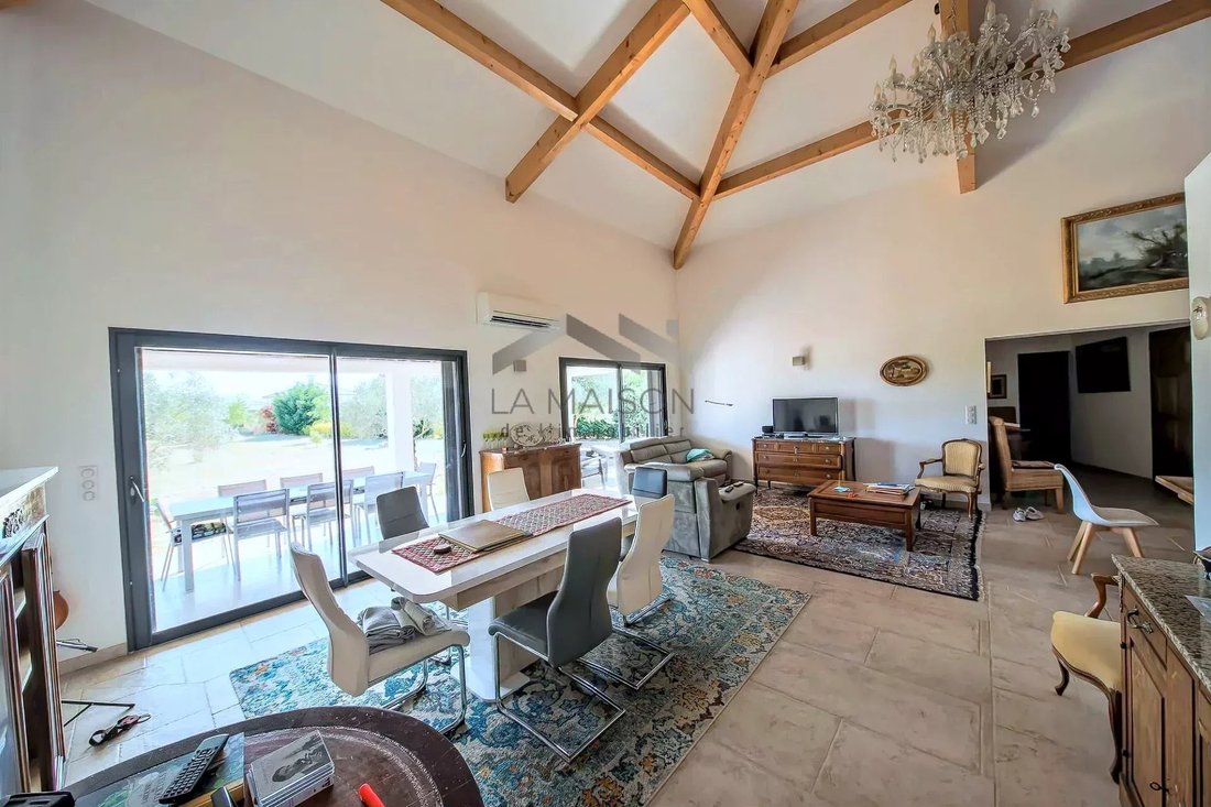 Villa in Aleria, Corsica, France 3 - 16402831