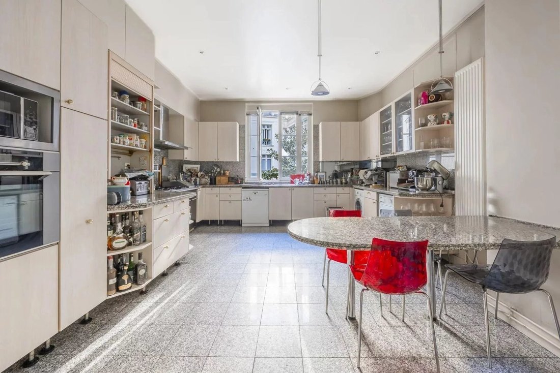 Apartment in Muette Nord, Paris 16e Arrondissement, Paris 5 - 16745601