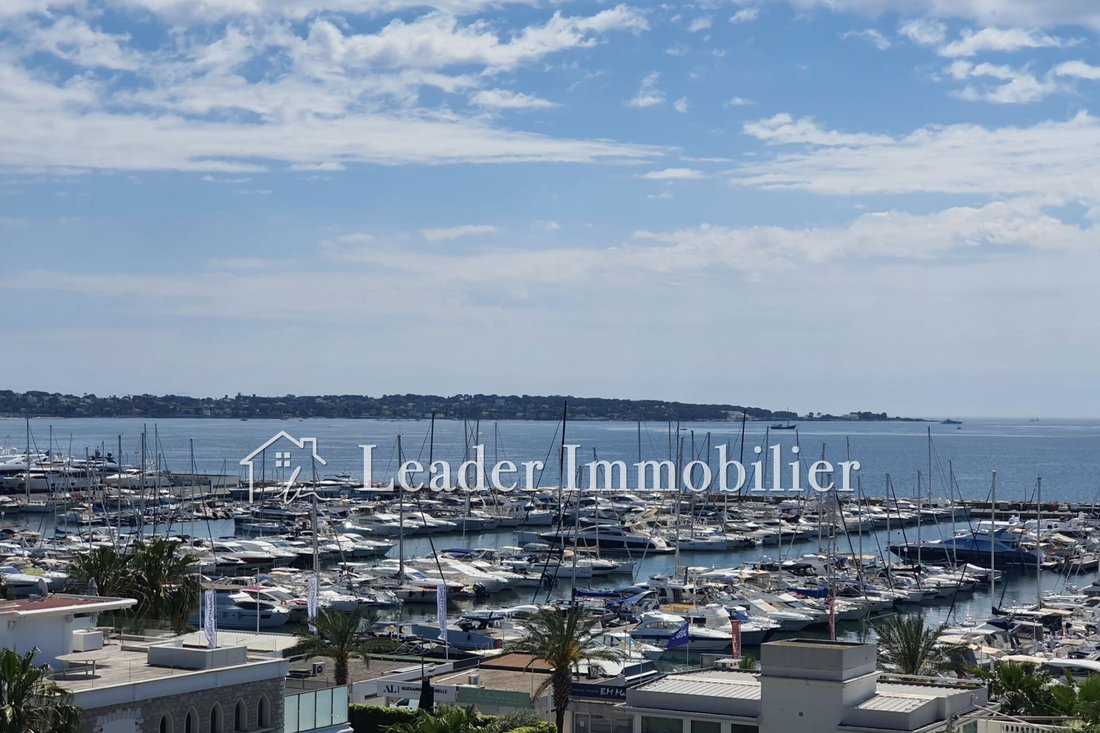 Apartment in Gabelle-Courcettes-Les Clos, Vallauris, France 1 - 17332140