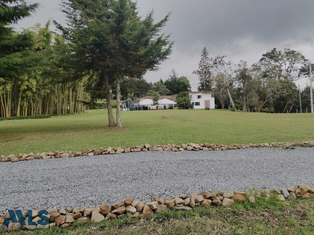 Finca in El Retiro, Retiro, Colombia 2 - 17332010
