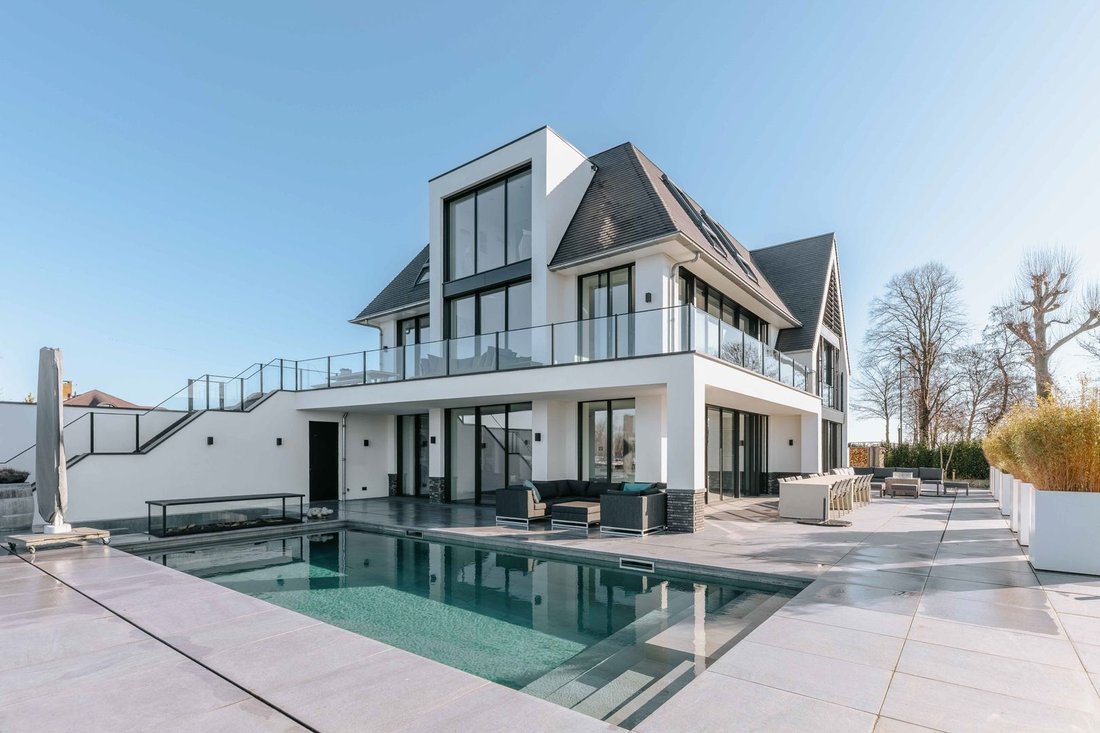 Villa in Vinkeveen, Utrecht, Netherlands 2 - 17331841