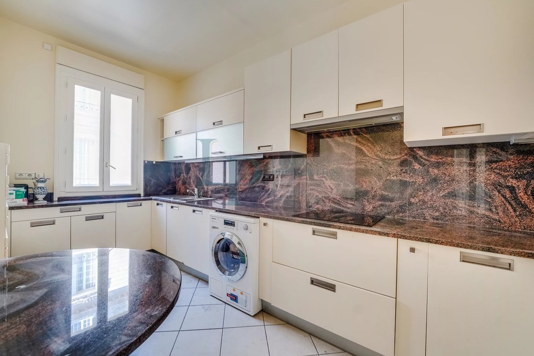 Apartment in Courcelles-Wagram, Paris 17e Arrondissement, Paris 3 - 17332341