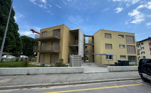 Apartment in Yverdon-les-Bains, Vaud, Switzerland 1