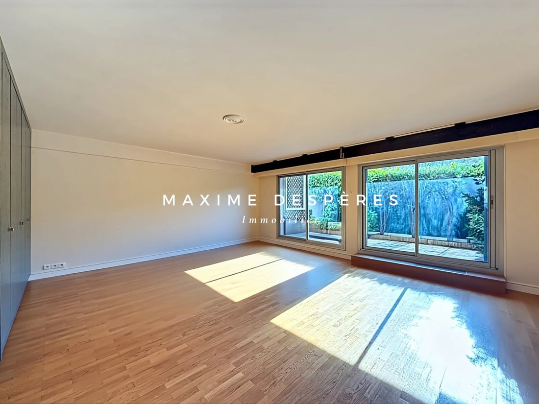 Apartment in Champerret-Berthier, Paris 17e Arrondissement, Paris 4 - 17331907