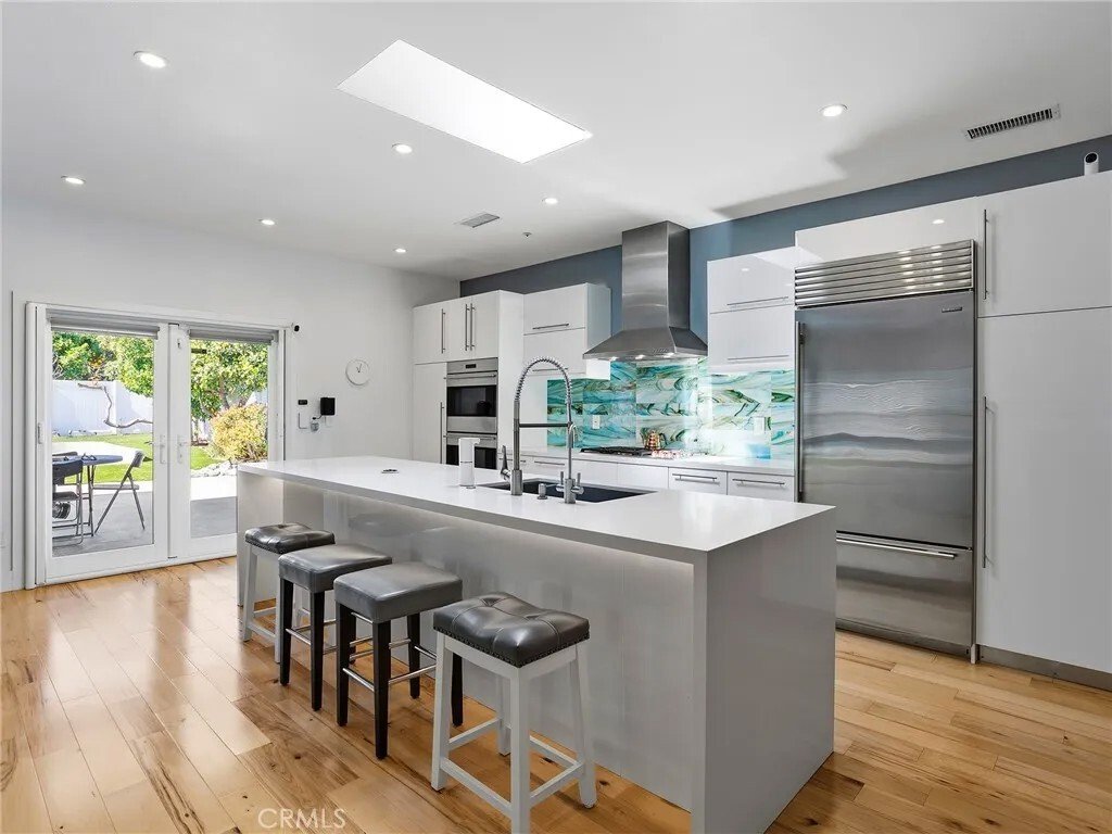 House in Burbank, California, United States 4 - 17331493
