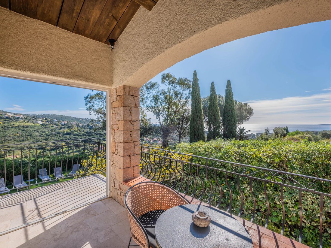 Villa in Les Issambres, Roquebrune-sur-Argens, France 3 - 17332356