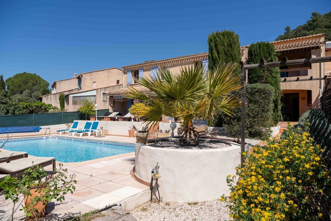 Villa in Taradeau, Provence-Alpes-Côte d'Azur, France 5 - 17331307