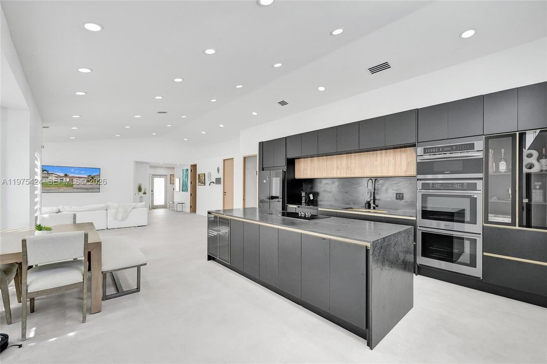 House in Hollywood, Florida, United States 5 - 17331278