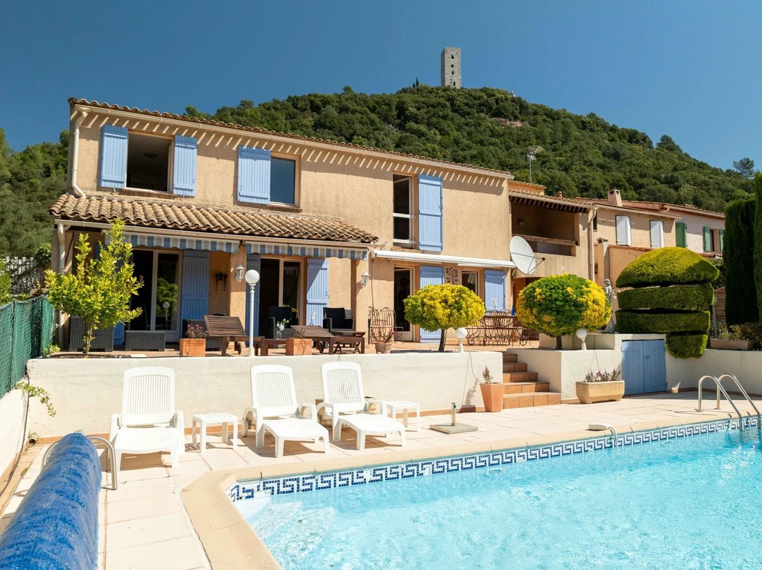 Villa in Taradeau, Provence-Alpes-Côte d'Azur, France 4 - 17331307