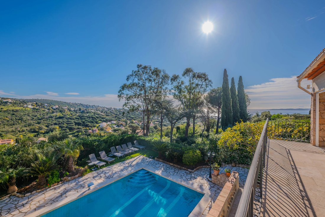 Villa in Les Issambres, Roquebrune-sur-Argens, France 4 - 17332356