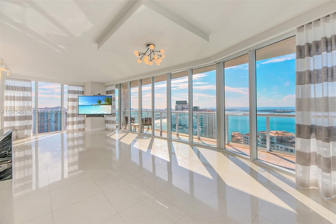 Condo in Miami, Florida, United States 5 - 17331260