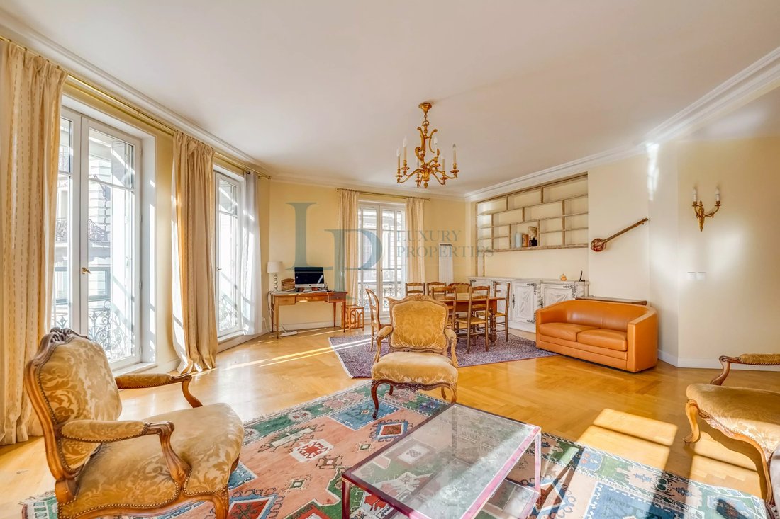 Apartment in Courcelles-Wagram, Paris 17e Arrondissement, Paris 5 - 17332341