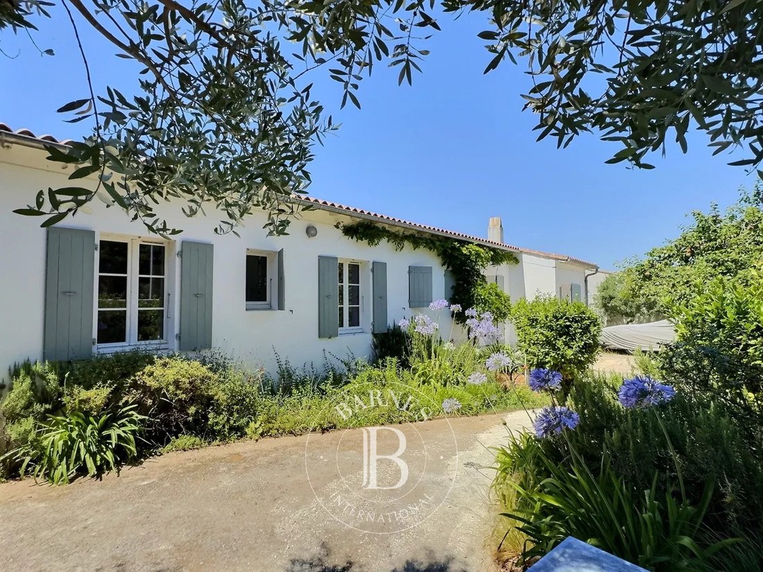 House in Les Portes-en-Ré, Nouvelle-Aquitaine, France 5 - 17331866