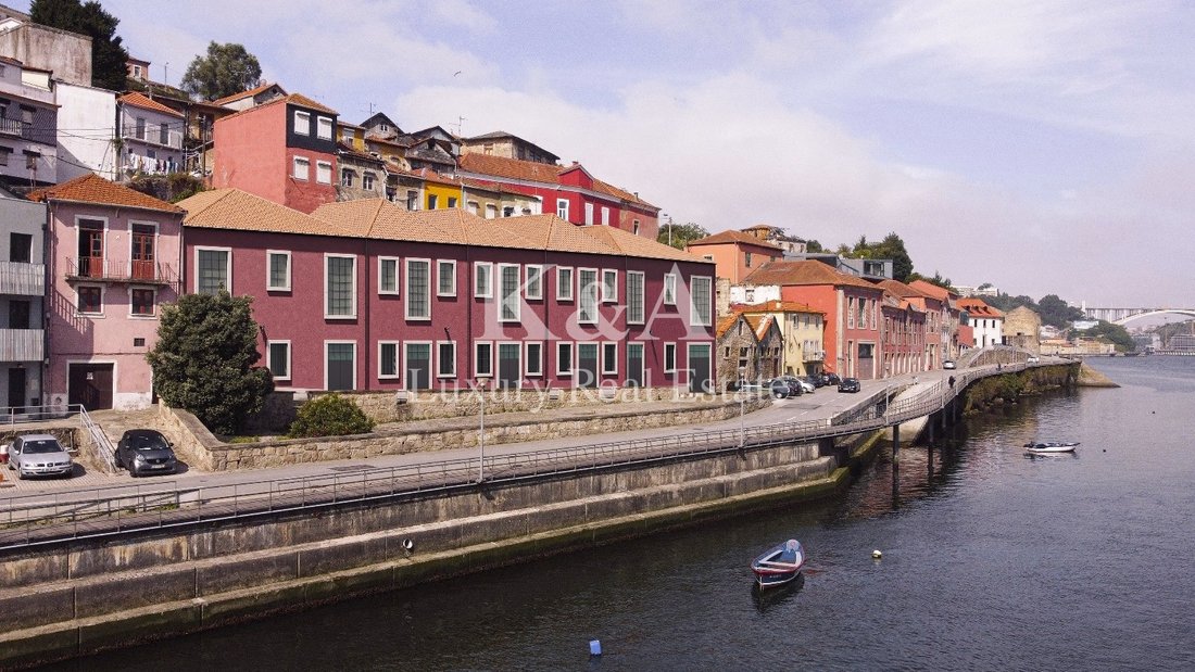 Santa Marinha e Sao Pedro da Afurada, Porto District, Portugal 1 - 15726635