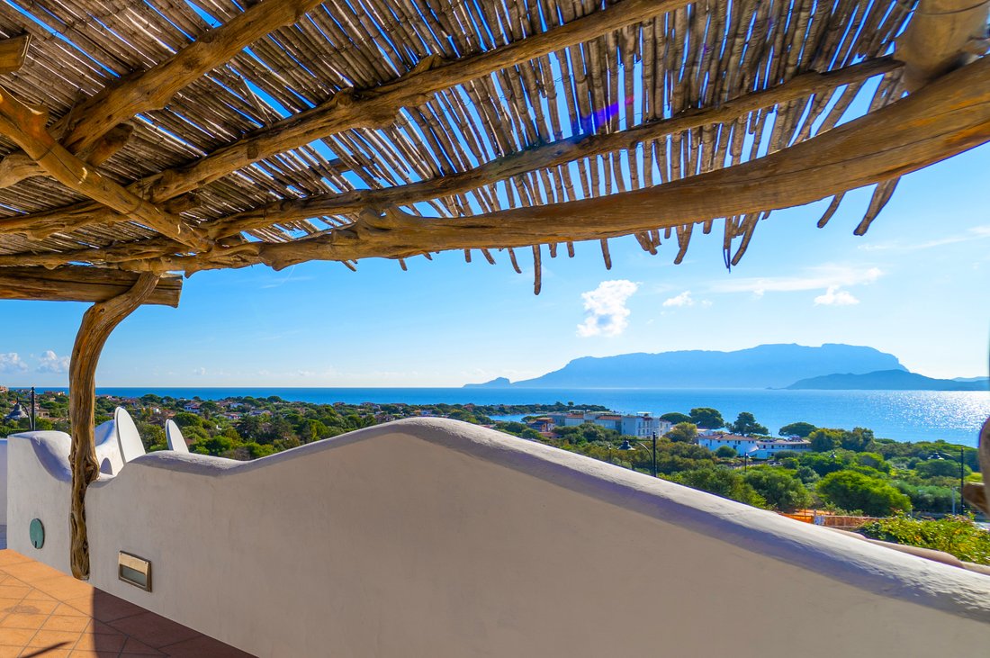 Villa in Olbia, Sardinia, Italy 1 - 17332402