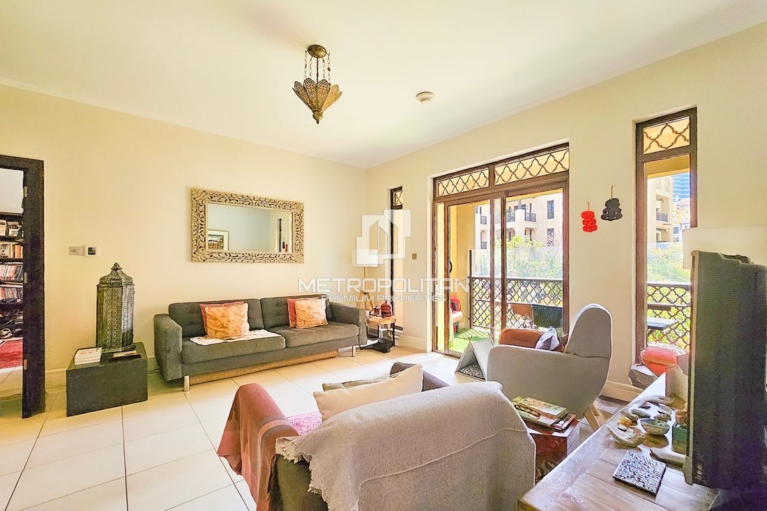 Apartment in Downtown Dubai, Dubai, United Arab Emirates 2 - 17332576