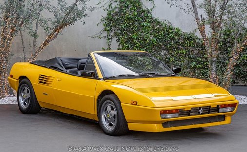 Ferrari Mondial in Los angeles, ca 1