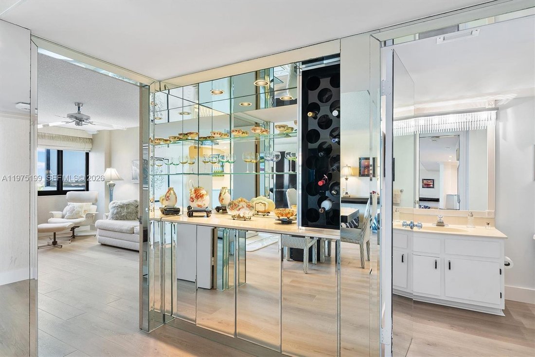 Condo in Boca Raton, Florida, United States 5 - 17333807