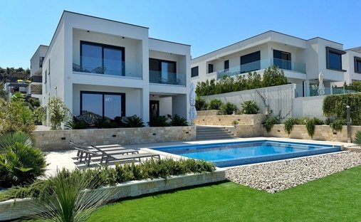 Villa en Rogoznica, Condado de Šibenik-Knin, Croacia 1