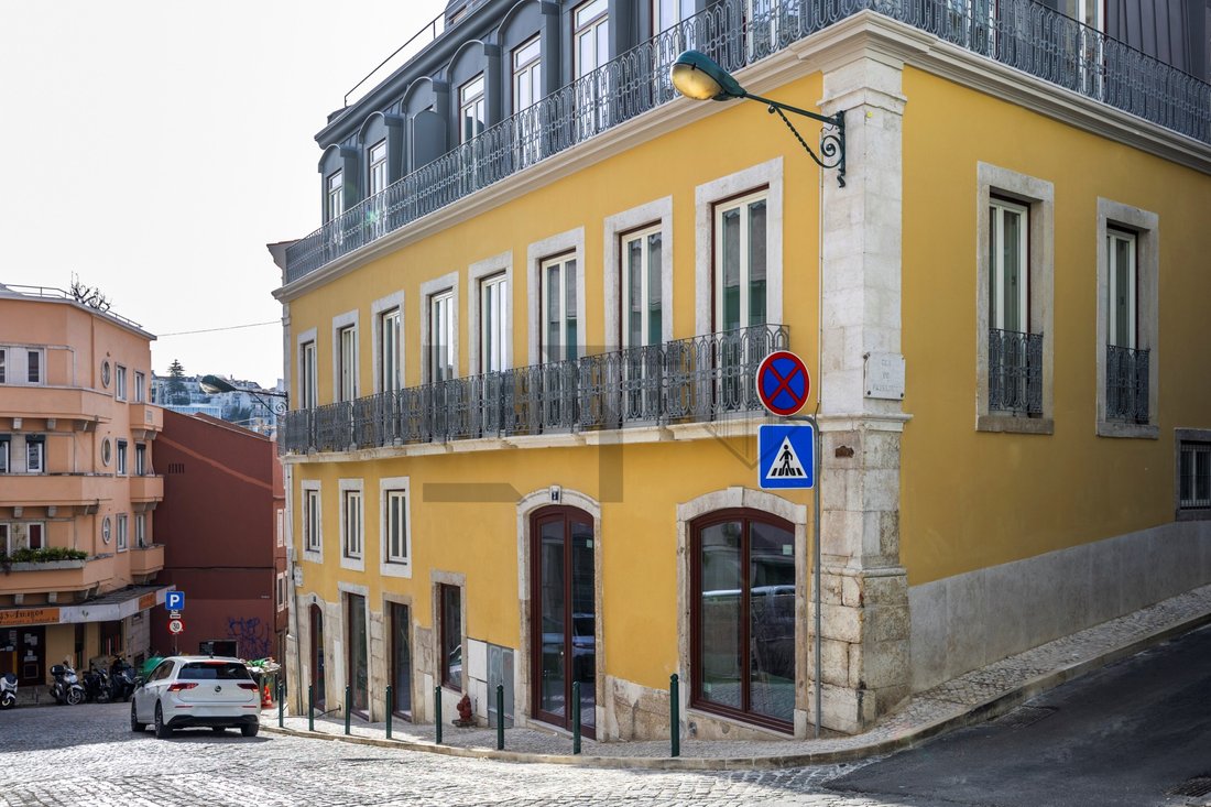 Apartment in Arroios, Lisbon, Portugal 5 - 17335646