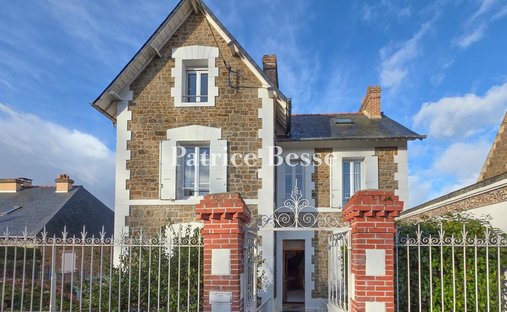 Villa in Saint-Malo, Brittany, France 1