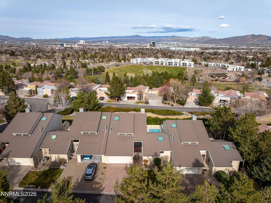 Condo in Reno, Nevada, United States 2 - 17333054
