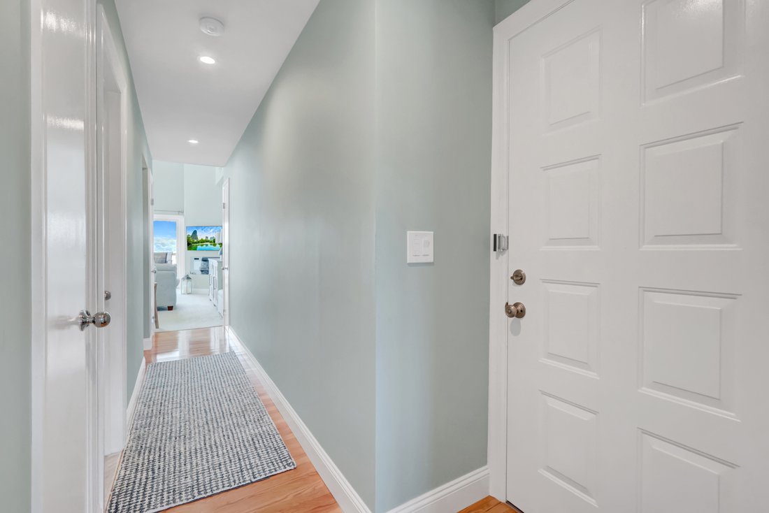 Condo in East Marion, New York, United States 4 - 17332467