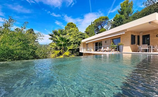 Villa a Donzere, Auvergne-Rodano-Alpi, Francia 1