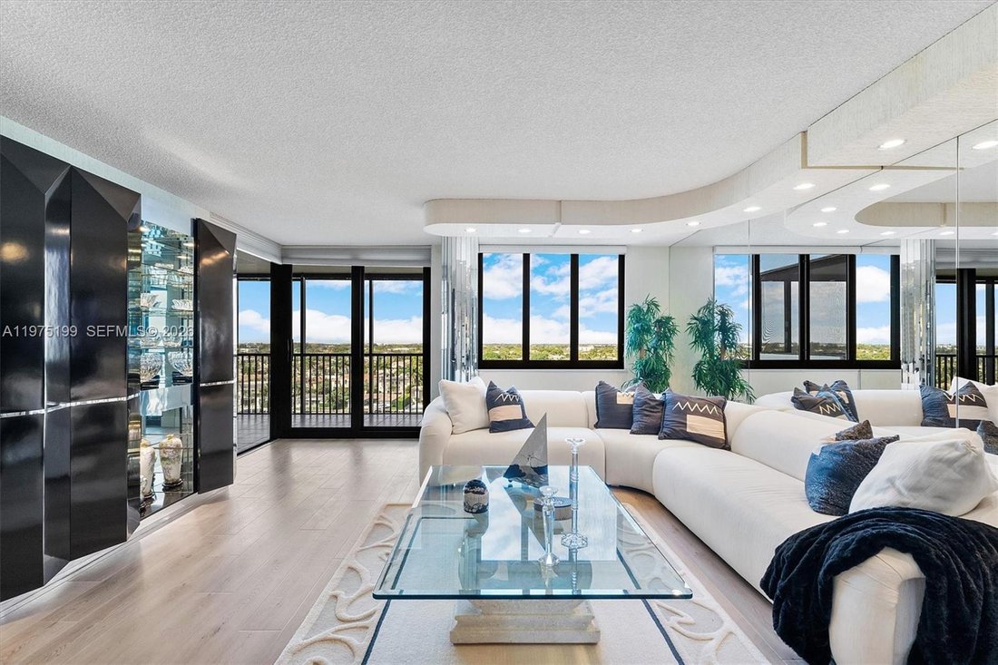 Condo in Boca Raton, Florida, United States 3 - 17333807