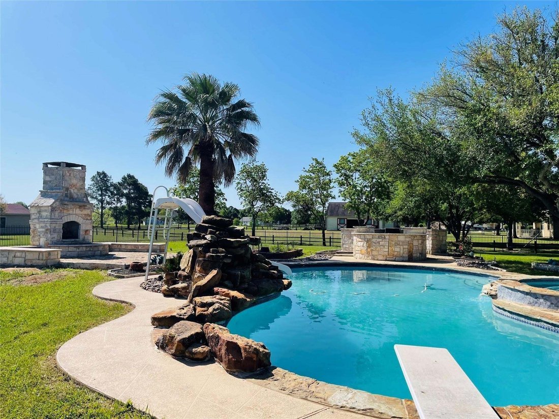 House in Katy, Texas, United States 2 - 17332645
